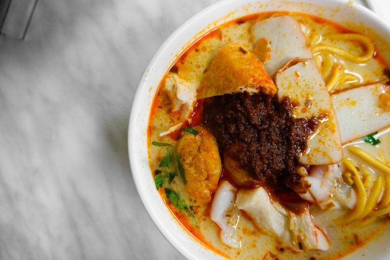A Foodie’s Guide to Ubon Ratchathani: Where to Find the Best Local Cuisine